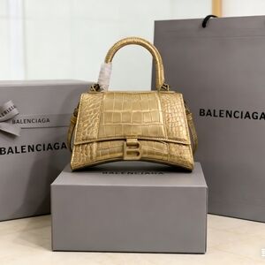 <AUTHENTIC>Balenciaga  Gold Crocodile Embossed Top Handle Bag
